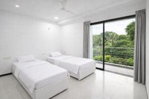 Live Life Rehab Room